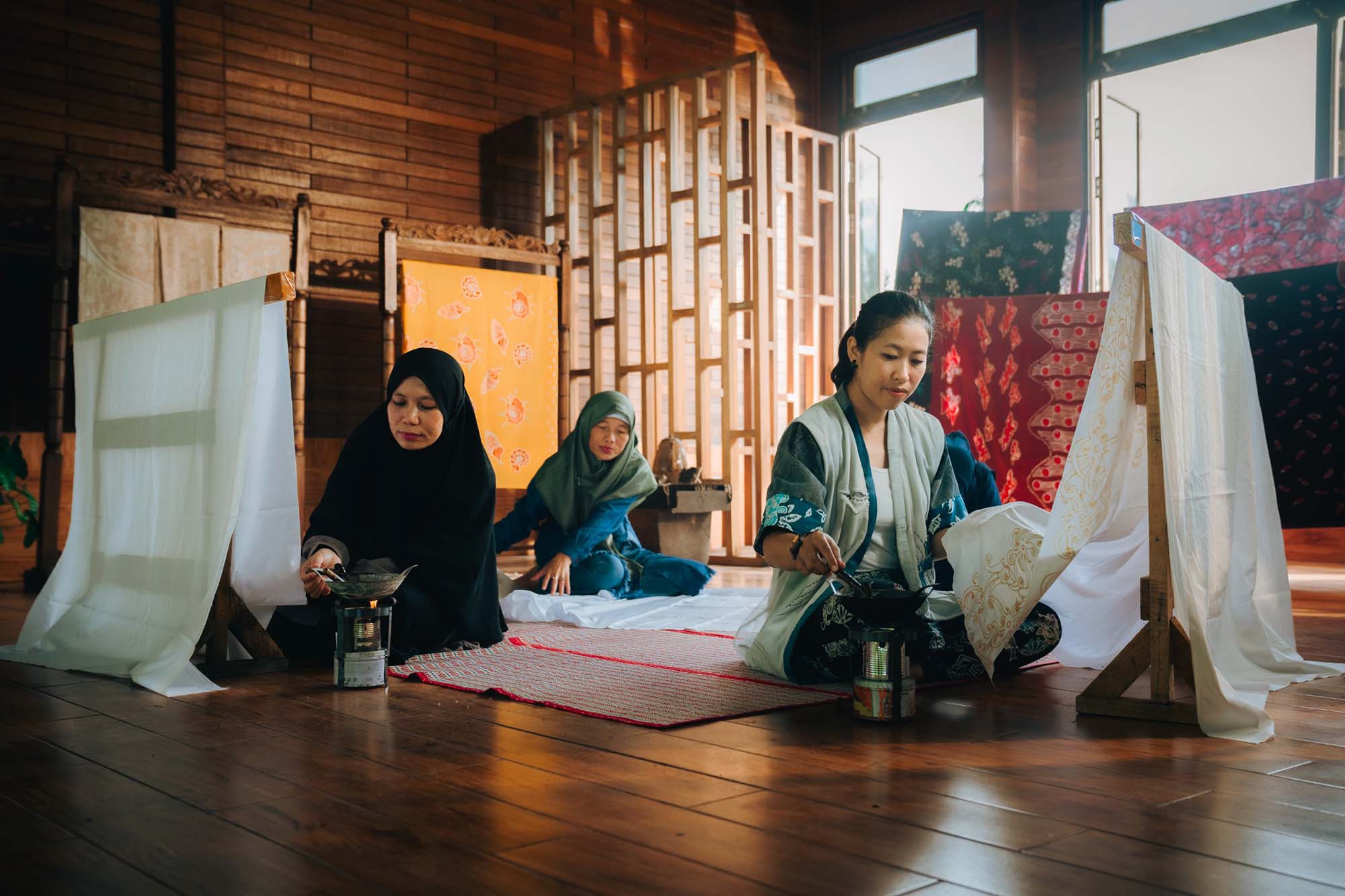 Desa Sejahtera Astra Perkuat Kemandirian Batik Singkawang