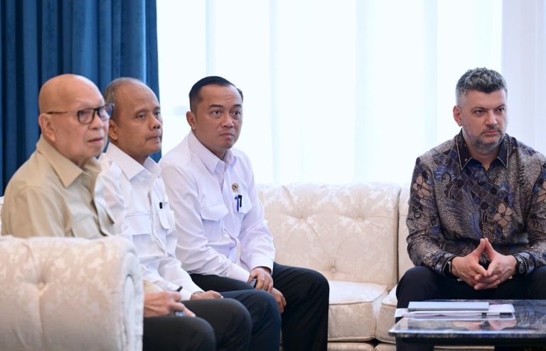 Pertemuan tersebut membahas perkembangan industri penerbangan global, khususnya terkait kemajuan teknologi pesawat dan ekosistem penerbangan di Indonesia.