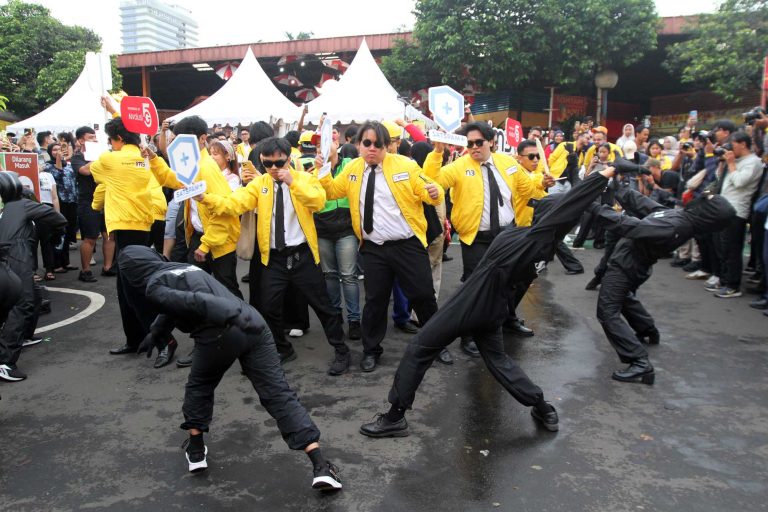 Fitur SATSPAM+ (Satuan Anti Spam dan Scam) didukung teknologi AIvolusi5G yang Cepat dan Aman, siap melindungi Pejuang Ramadan di bulan suci yang bekerja keras bagai kuda dari ancaman penipuan digital.