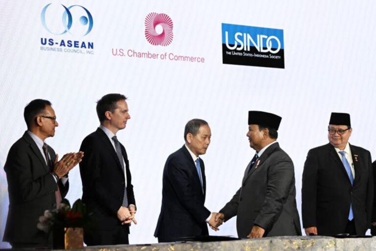 Penandatanganan 11 MoU ini menjadi wujud konkret kolaborasi sektor pemerintah serta swasta kedua negara di berbagai bidang, mulai dari pertambangan dan hilirisasi, energi, agribisnis, tekstil dan garmen, hingga manufaktur furnitur dan pengembangan teknologi. Momentum ini memperlihatkan tingginya kepercayaan dunia usaha internasional terhadap prospek ekonomi Indonesia. Selain itu, kesepakatan ini mempertegas posisi Indonesia sebagai mitra strategis di kawasan Indo-Pasifik.