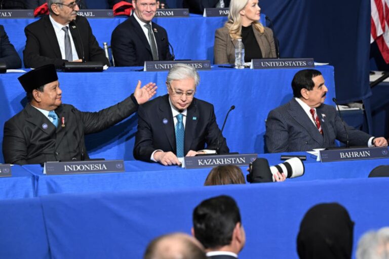 Pertemuan tersebut menjadi momentum resmi peluncuran mekanisme internasional Board of Peace sebagai platform kolaborasi global untuk mendukung stabilisasi kawasan konflik dan pemulihan pascakonflik terutama di Gaza.