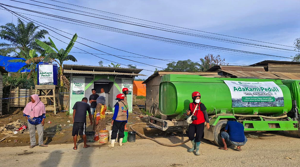 AdaKami Salurkan Bantuan Rp1 Miliar untuk Pemulihan Banjir di Aceh Bersama BenihBaik.com