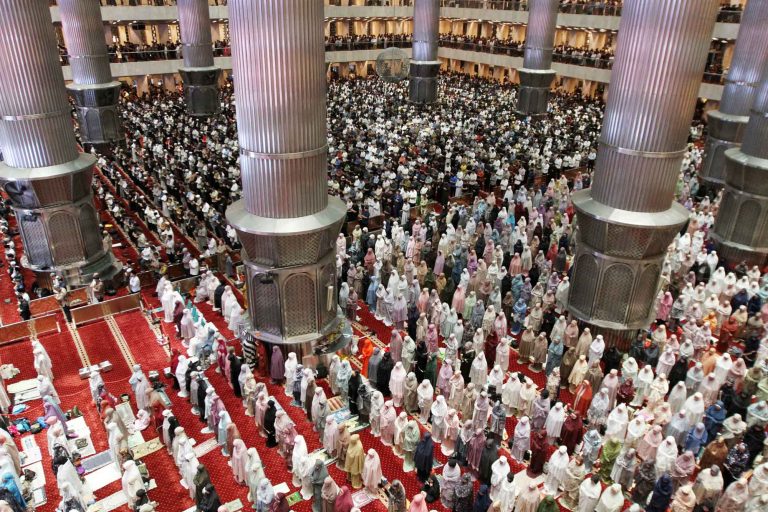 Pemerintah menetapkan awal puasa atau 1 Ramadhan 1447 Hijriah pada Kamis (19/2).