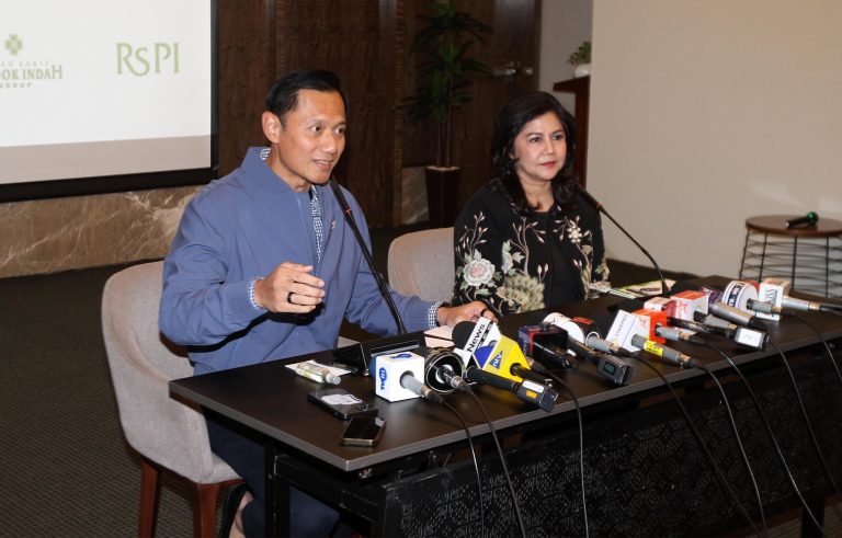 AHY dan Annisa Pohan dikaruniai anak kedua berjenis kelamin laki-laki bernama Arjuna Hanyokrokusumo Yudhoyono yang lahir pada Minggu (29/3) pukul 19.28 WIB di RS Pondok Indah, Jakarta Selatan, dengan berat 3,076 kg dan panjang 49 cm.