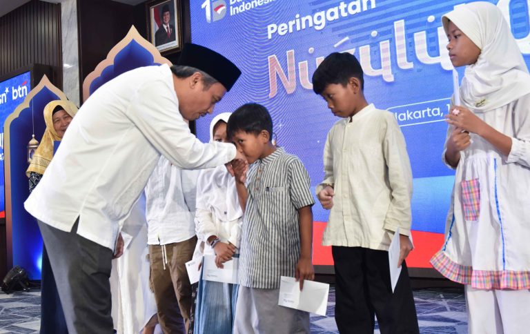 Kegiatan tersebut mengangkat tema “Meneguhkan Nilai Spiritual, Menguatkan Solidaritas BTN” sebagai momentum memperkuat nilai kebersamaan dan kepedulian sosial di bulan Ramadan.