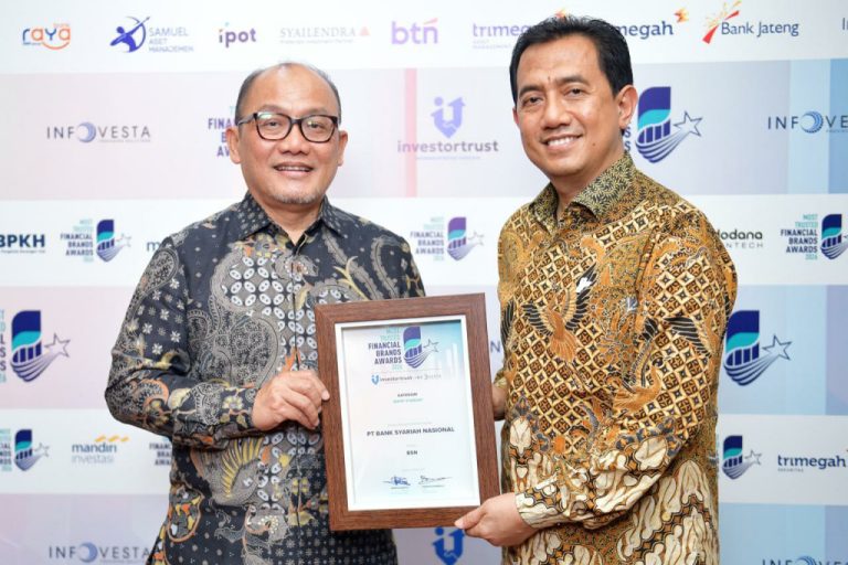 Nama atau brand BSN dinilai sangat cepat dapat dikenal oleh masyarakat luas walaupun bank ini baru beroperasional secara resmi pada 22 Desember 2025 lalu. Bank hasil spin off Unit Usaha Syariah (UUS) BTN dengan Bank Victoria Syariah (BVIS) dengan cepat dapat menyesuaikan diri sebagai Bank Umum Syariah (BUS) dengan nama Bank Syariah Nasional dan dapat diterima pasar dengan produk dan layanan yang sangat familiar sebagai leader pembiayaan perumahan syariah di Indonesia.   BSN dengan visi menjadi mitra utama keuangan keluarga Indonesia yang berkah dan amanah berkomitmen akan memainkan peran yang lebih besar untuk mendorong ekositem syariah di Indonesia dengan fokus memperkuat literasi keuangan syariah kepada masyarakat di Indonesia.