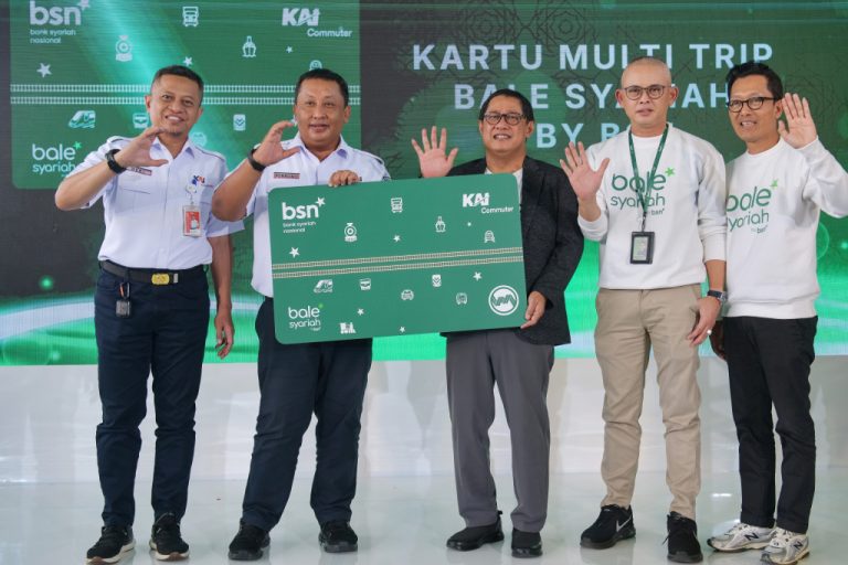Salah satu langkah awal yang dilakukan oleh BSN dan KCI adalah melakukan co-branding Kartu Multi Trip (KMT) yang dapat dimanfaatkan oleh pelanggan kedua belah pihak dalam penggunaan transportasi umum yang memiliki fitur antara lain top up saldo, digital payment, cashback pengguna commuter line sebagai nasabah BSN.   Kerjasama yang disepakai membuka ruang untuk kedua belah pihak melakukan sinergi yang mencakup pemanfaatan berbagai layanan BSN dan KCI, termasuk pengelolaan rekening dan optimalisasi kas, penyaluran dana, penggunaan fasilitas perbankan elektronik melaluiintegrasi sistem, hingga layanan kesejahteraan pegawai melalui sistem payroll dan pembiayaan konsumer berbasis syariah.