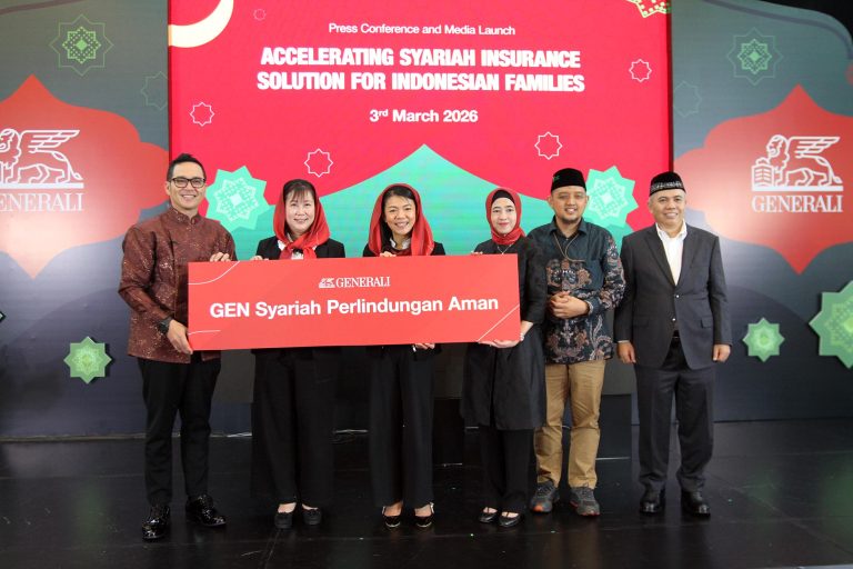 Generali Indonesia resmi luncurkan GEN Syariah Perlindungan Aman, yang merupakan produk perlindungan jiwa berbasis syariah yang memberikan manfaat yang bertumbuh, bertambah dan berkah. Produk ini menjawab kebutuhan nasabah atas tantangan inflasi serta tekanan finansial yang semakin menantang, sekaligus untuk mengakselerasi solusi asuransi syariah bagi seluruh keluarga Indonesia.