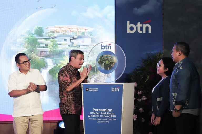 Peresmian BTN Ecopark dan Kantor Cabang merupakan salah satu bukti nyata BTN dalam melakukan pengelolaan asset fisik yang mendukung pengembangan SDM dan meningkatkan kualitas layanan bagi nasabah. Pembangunan BTN Ecopark Dago dan Tiga Kantor Cabang baru ini diharapkan dapat menjadi fondasi penting bagi BTN untuk memperkuat kapabilitas BTNers, meningkatkan service excellence dan mendorong pertumbuhan bisnis jangka panjang.