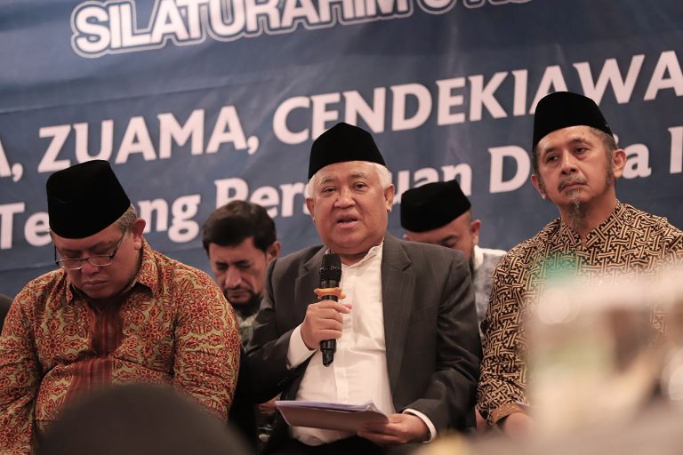 Sejumlah ulama, zuama, dan cendekiawan Muslim Indonesia menyerukan pentingnya persatuan dunia Islam untuk mendorong terciptanya perdamaian global, khususnya di kawasan Timur Tengah yang terus dilanda konflik.