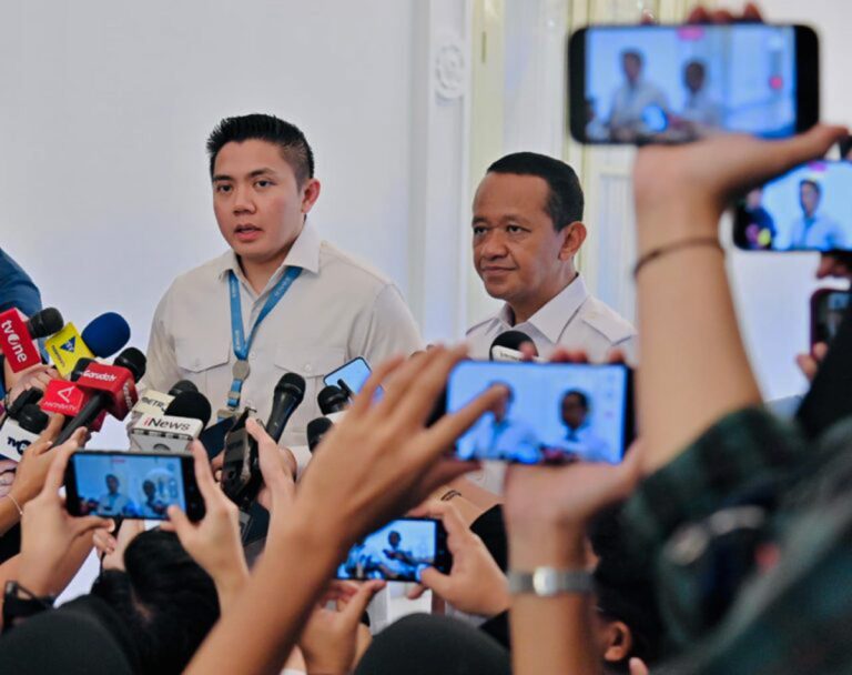 Pemerintah Indonesia membuka peluang bagi Rusia untuk memperkuat kerja sama investasi jangka panjang di sektor energi. Kerja sama tersebut tidak hanya mencakup pasokan energi, tetapi juga investasi strategis dari pihak Rusia dalam pembangunan infrastruktur energi di Indonesia.