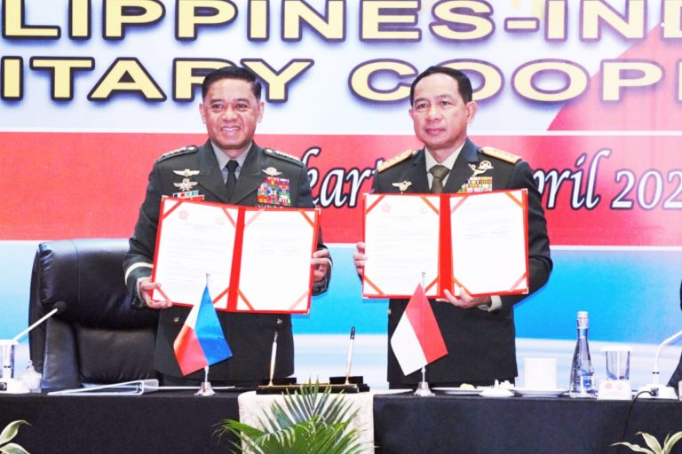 Dalam pertemuan tersebut Panglima TNI menegaskan komitmen Indonesia untuk terus memperkuat hubungan bilateral dengan Filipina, serta berkontribusi aktif dalam memajukan harmoni dan solidaritas di seluruh kawasan ASEAN. Melalui kerja sama yang erat, diharapkan Indonesia dan Filipina dapat menghadapi tantangan regional dengan lebih baik dan mewujudkan kawasan yang damai, aman, dan sejahtera.