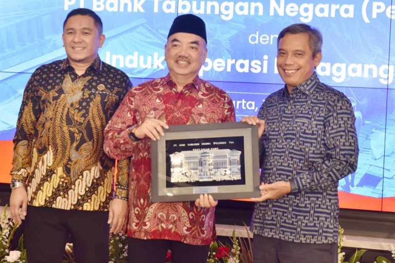 BTN memperluas ekspansi bisnis ke ekosistem koperasi pasar melalui kolaborasi strategis bersama INKOPPAS guna mendorong digitalisasi, inklusi keuangan, serta akses pembiayaan bagi pedagang pasar tradisional.