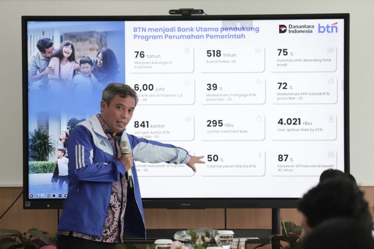 Selama 50 tahun menyalurkan KPR, BTN telah berkontribusi untuk meningkatkan pertumbuhan ekonomi terutama melalui sektor perumahan. Seiring dengan transformasi bisnis, BTN kini tidak hanya berfokus pada pembiayaan KPR tetapi memperluas perannya dengan mengembangkan bisnis beyond mortgage yang memberikan kemudahan bagi debitur KPR BTN untuk memperoleh kredit lainnya seperti kredit untuk renovasi rumah, kendaraan bermotor ataupun biaya pendidikan anak.