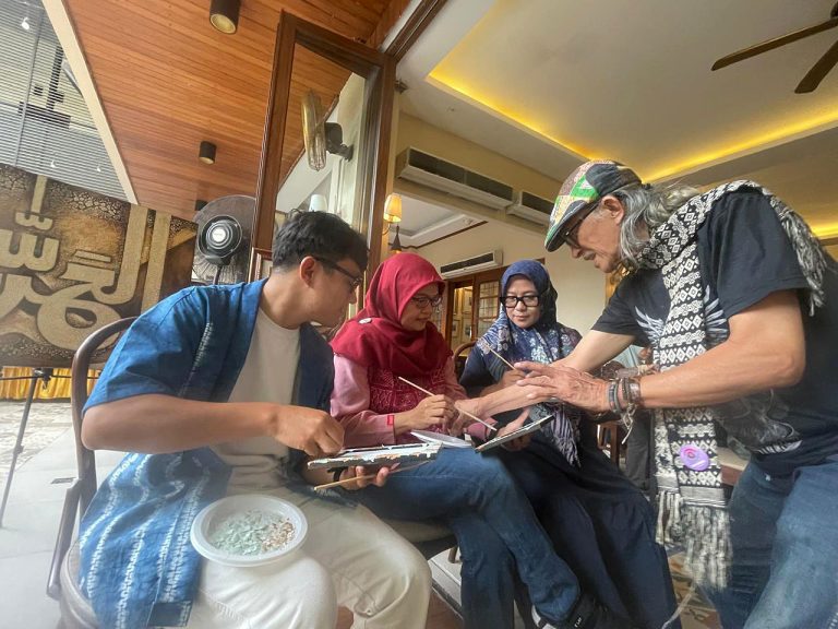 Kehadiran Wayang Art sebagai narasumber workshop merupakan bagian dari acara Halal Bihalal Bersama Pewarta yang diadakan pada 9 April 2026 di Tjikinii Lima, Jakarta. Acara ini merupakan ajang silaturahmi antara Yayasan Astra bersama para pewarta foto, pewarta tulis, dan content creator agar dapat terus terjalin sinergi dalam memberitakan UMKM.